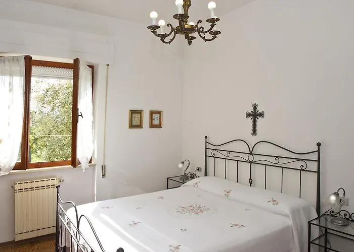 Nel Giardino Degli Ulivi Διαμέρισμα *